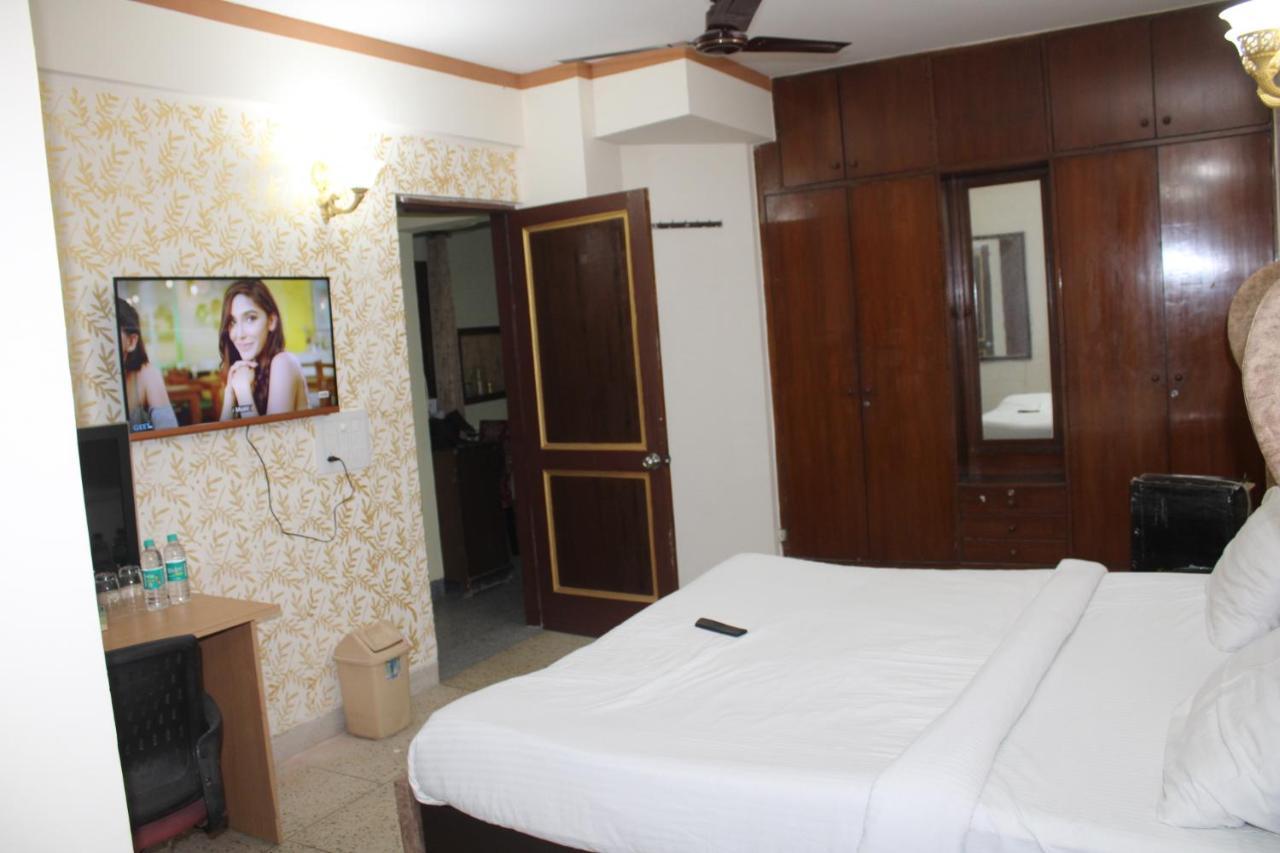 Awasthi Kozi Stays B&B - Closest To Vfs Új-Delhi Kültér fotó